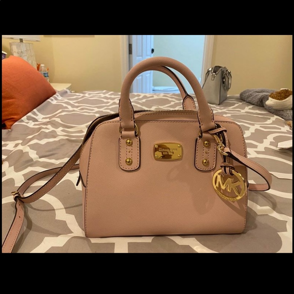 Michael Kors purse